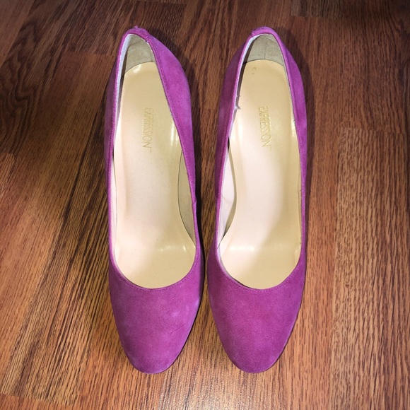 Expressions Pink suede pumps - Picture 2 of 9